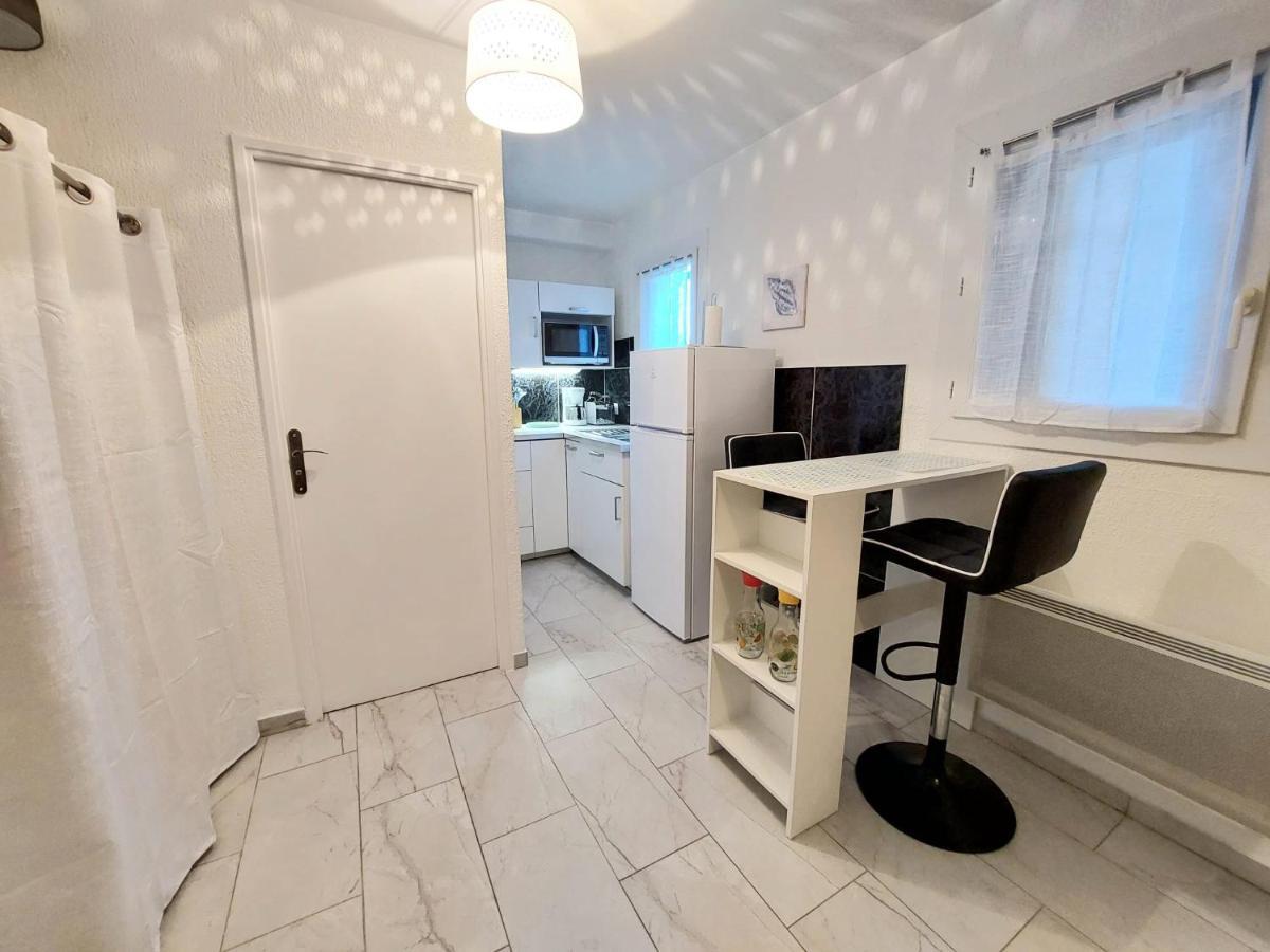 Les Roches Bleues Apartment Le Pradet Exterior photo